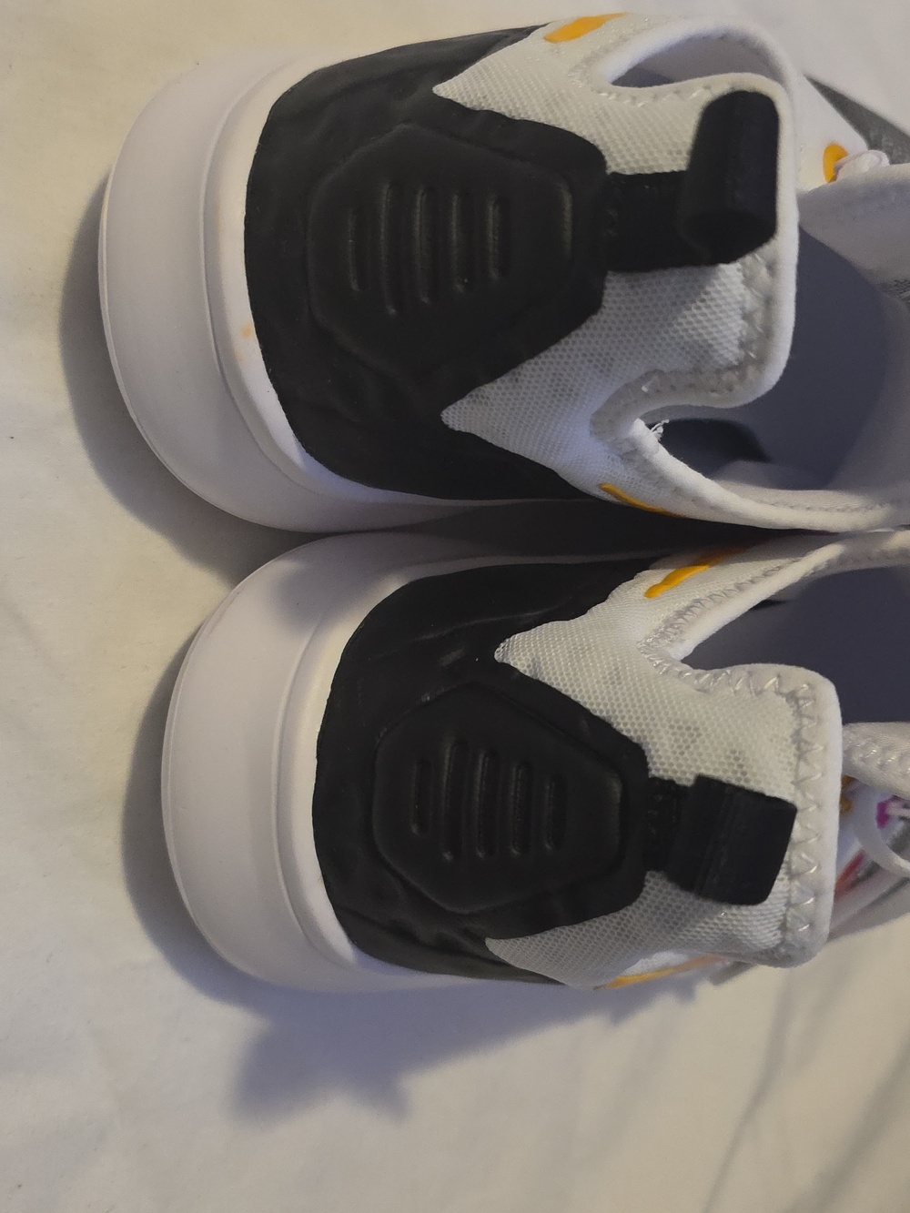 Nike Free TR 8 Womens Size 8.5 - Picture 3 of 10